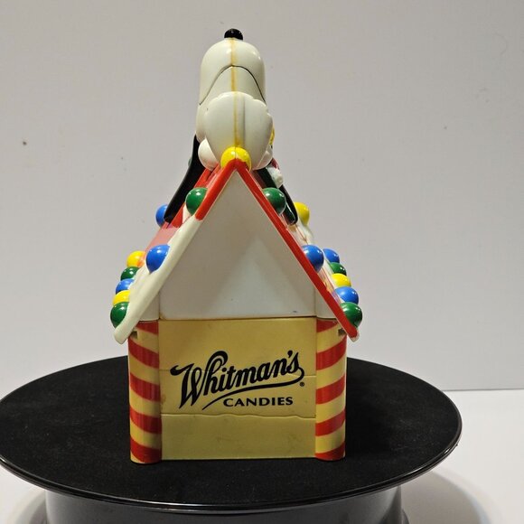 Snoopy Christmas Doghouse Coin Bank By Whitmans Candies Vintage Holiday Decor - Picture 3 of 12